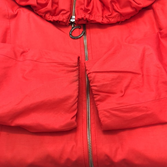 Creenstone Lined Red Windbreaker Jacket with Hidden Hood - Picture 12 of 13